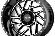 Moto Metal MO985 BREAKOUT GLOSS BLACK MACHINED Wheel - image 1
