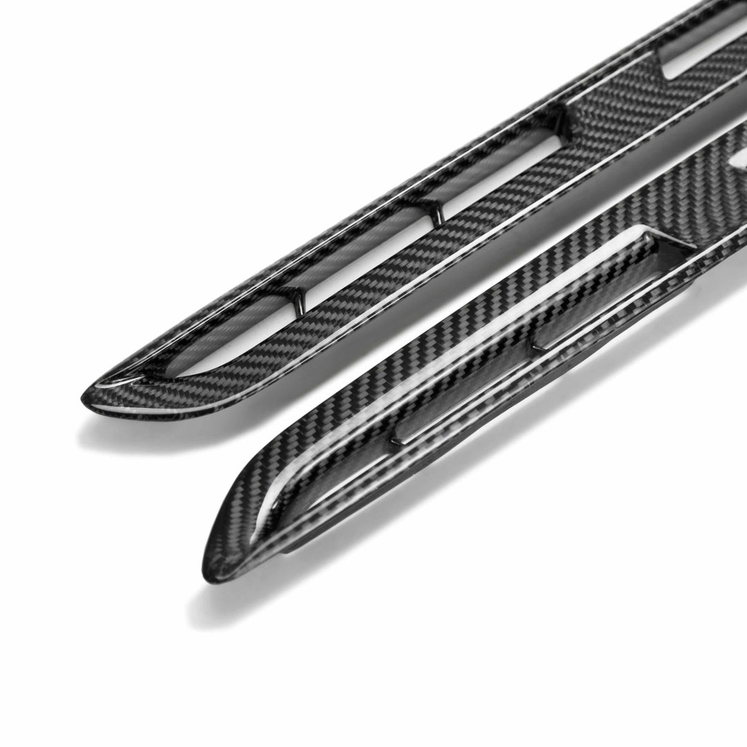 Seibon Carbon fiber front fender ducts for 2009-2024 Nissan GT-R - image 4