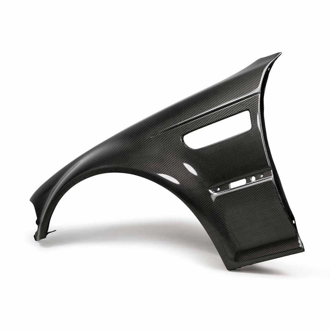 Seibon Carbon fiber fenders for 2001-2005 BMW E46 M3 - image 3