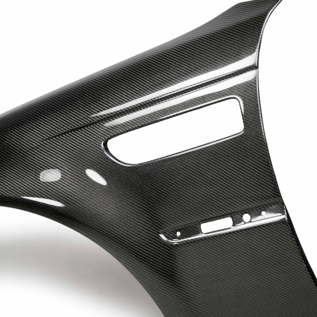 Seibon Carbon fiber fenders for 2001-2005 BMW E46 M3 - image 4