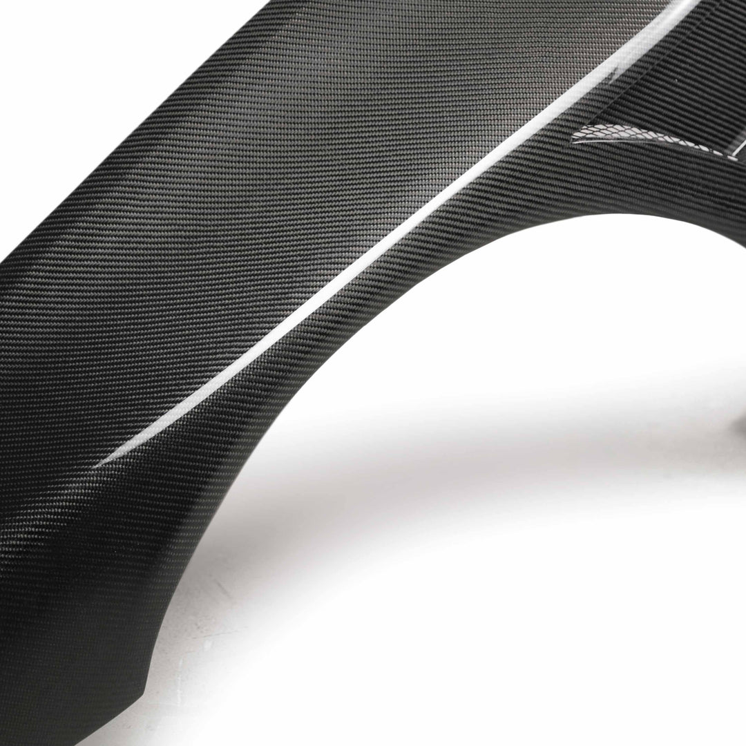 Seibon Carbon fiber fenders for 2003-2006 Mitsubishi Lancer EVO8 (10mm Wider) - image 4