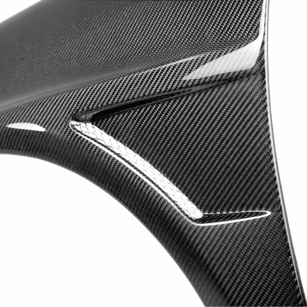 Seibon Carbon fiber fenders for 2004-2005 Subaru Impreza/WRX / STi (10mm Wider) - image 4