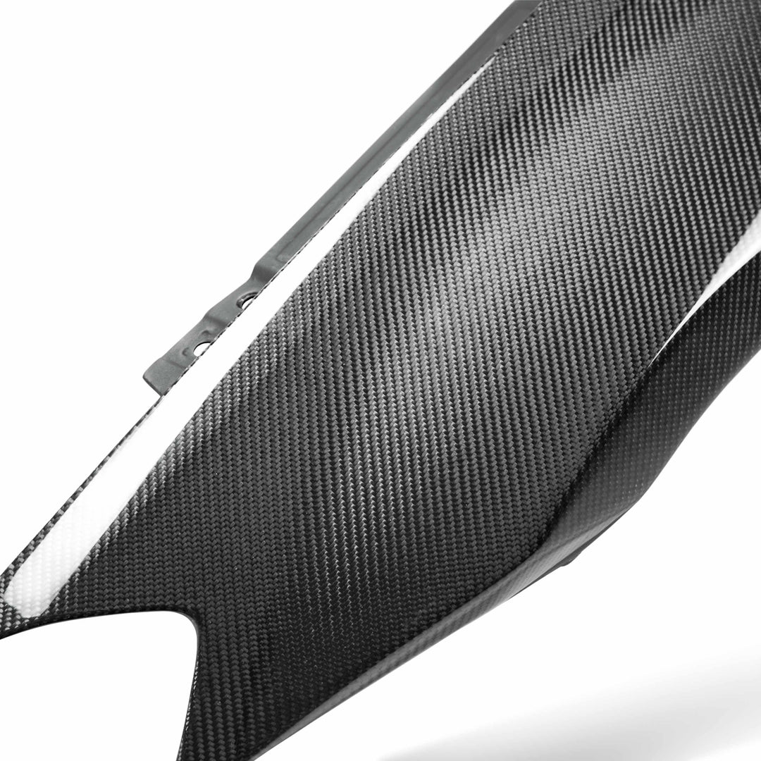 Seibon Carbon Fiber fenders for 2015-2017 Volkswagen Golf / GTI / R (10mm Wider) - image 5