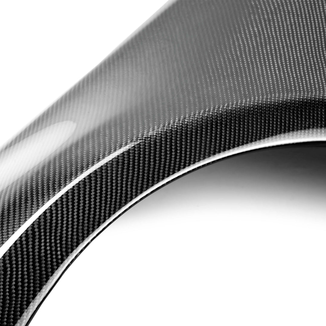 Seibon OEM-Style Carbon Fiber fenders for 2014-2020 Lexus IS - image 3