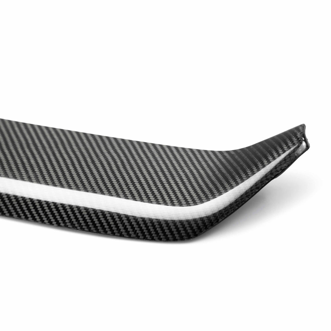 Seibon OEM-Style Carbon Fiber Front Grille for 2009-2011 Nissan GT-R - image 4