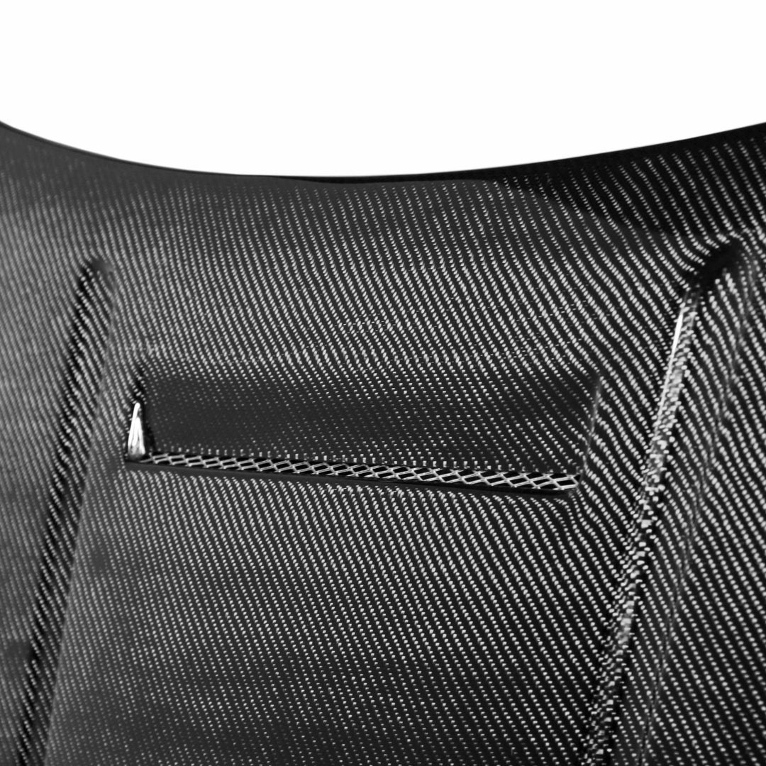 Seibon VT-Style Carbon Fiber hood for 2003-2006 Nissan 350Z - image 4