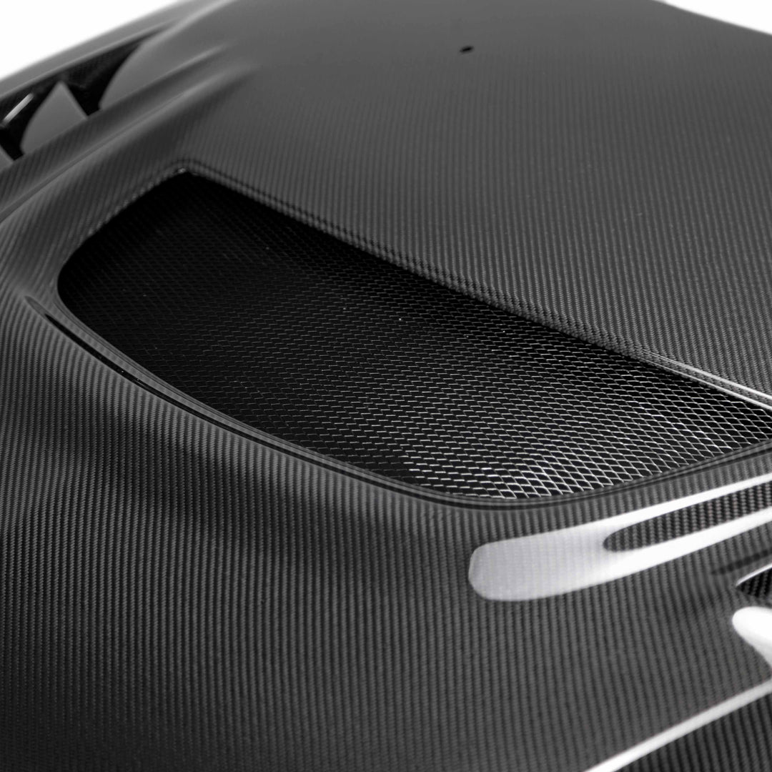 Seibon CW-Style Carbon Fiber hood for 2003-2006 Mitsubishi Lancer EVO - image 4