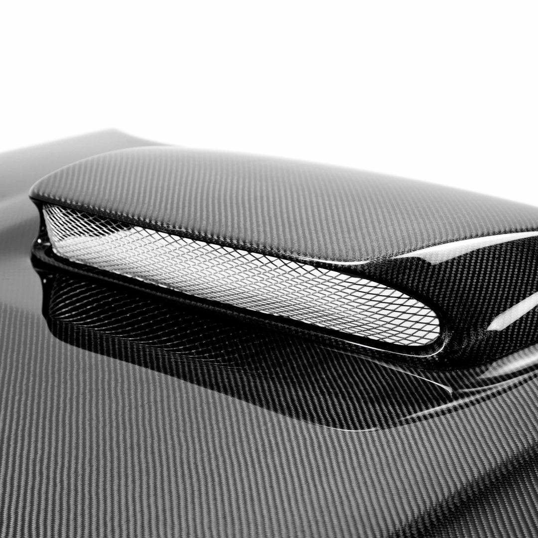 Seibon OEM-Style Carbon Fiber hood for 2004-2005 Subaru Impreza/WRX / STi - image 3