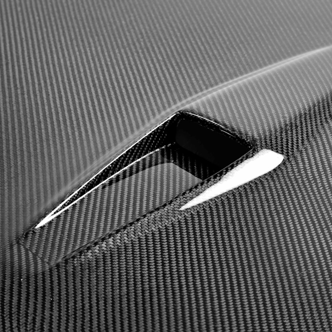 Seibon GTII-Style Carbon Fiber hood for 2009-2016 Nissan GT-R - image 3