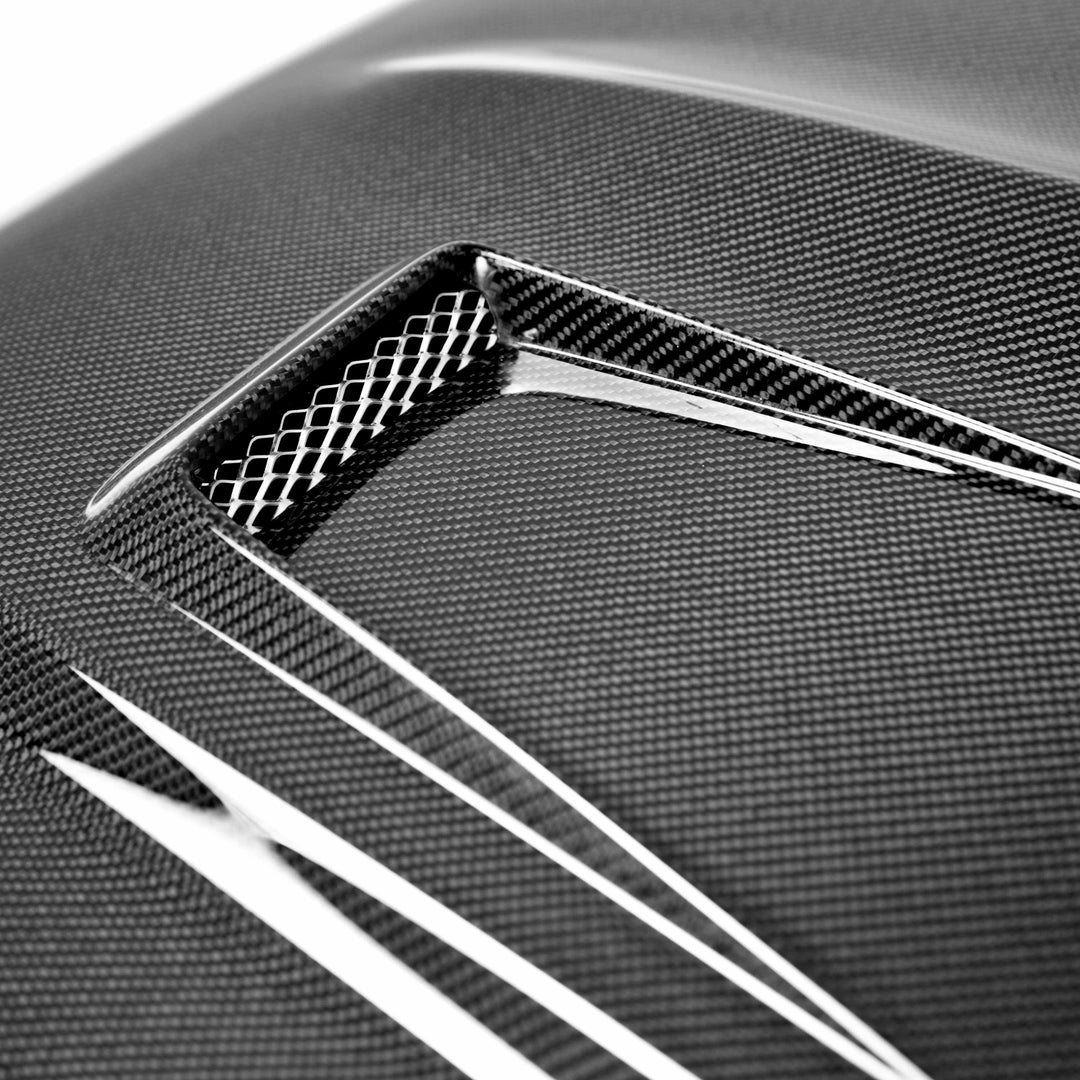 Seibon GT-Style Carbon Fiber hood for 2012-2014 Mercedes Benz C-class (Does not fit C-63) - image 6
