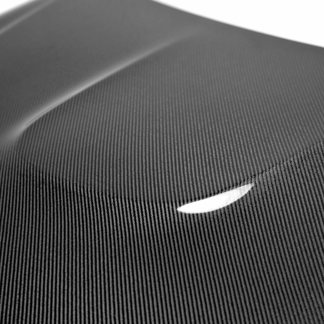 Seibon OEM-Style Carbon Fiber hood for 2015-2018 BMW F80 M3 and 2015-2020 F82/F83 M4 - image 3