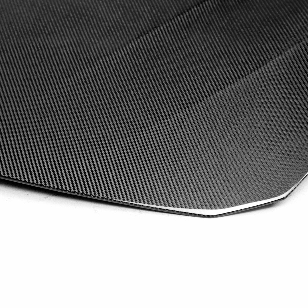 Seibon OEM-Style Carbon Fiber hood for 2015-2018 BMW F80 M3 and 2015-2020 F82/F83 M4 - image 4