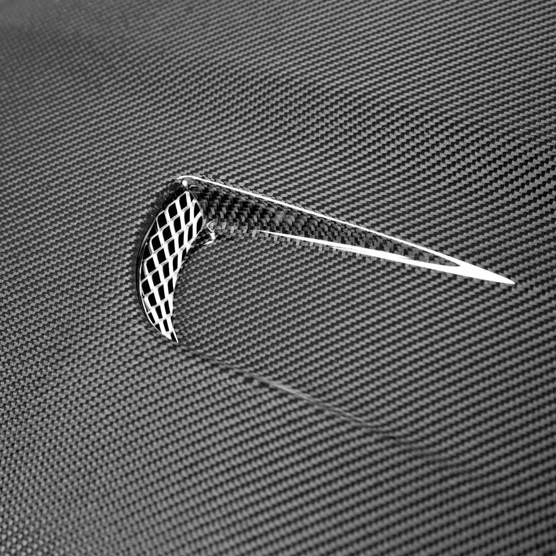 Seibon TM-Style Carbon Fiber hood for 2014-2019 Ford Fiesta - image 4