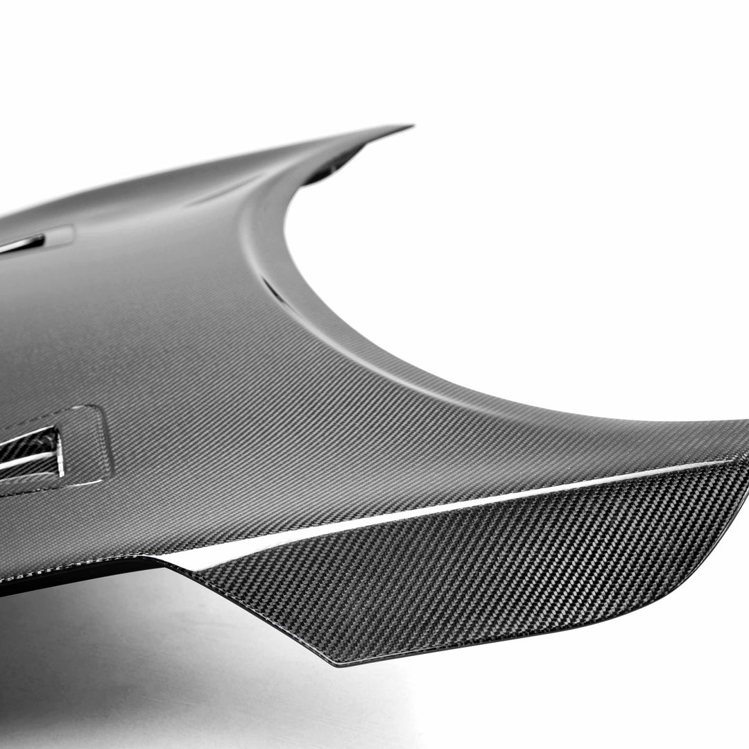 Seibon GTR-Style Carbon Fiber hood for 2011-2017 Nissan Juke - image 4