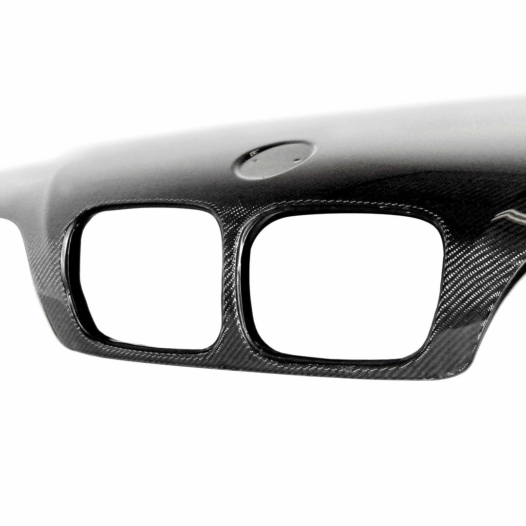 Seibon OEM-Style Carbon Fiber hood for 1997-2003 BMW E39 - image 3