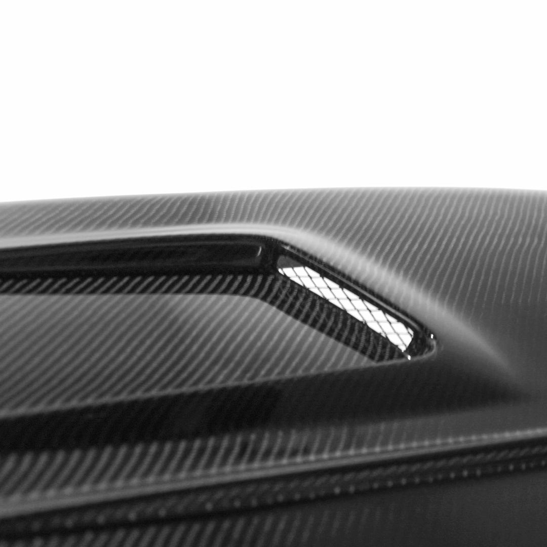 Seibon TT-Style Carbon Fiber hood for 1997-1998 Nissan Skyline R33 GT-S - image 4