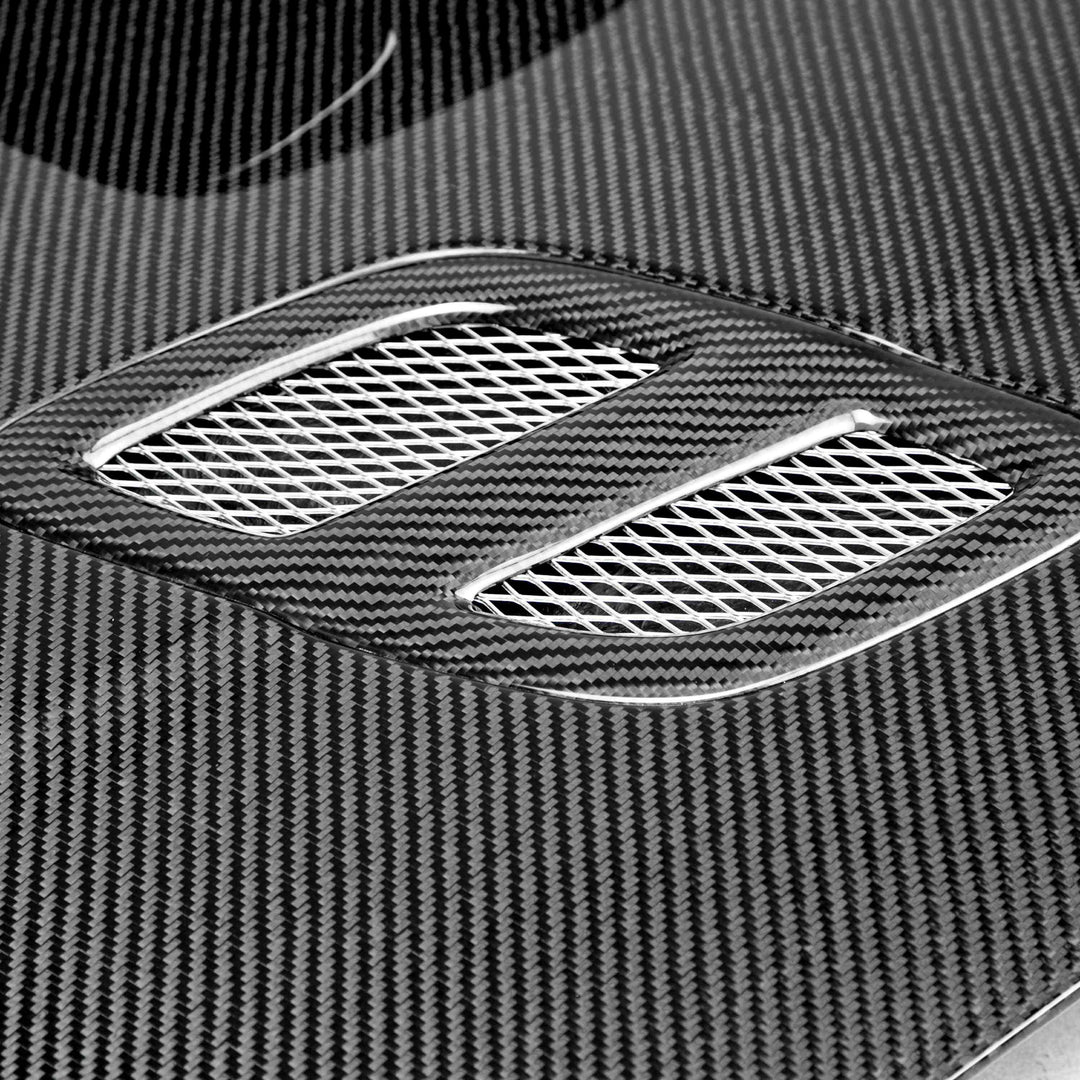 Seibon OEM-Style Carbon Fiber hood for 1998-2001 Subaru Impreza - image 4