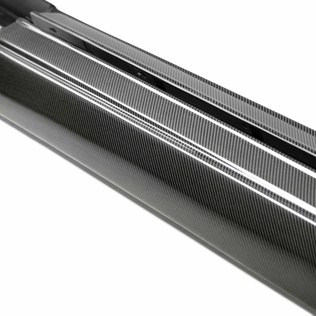 Seibon OEM-Style Carbon Fiber side skirts for 2009-2016 Nissan GT-R - image 2