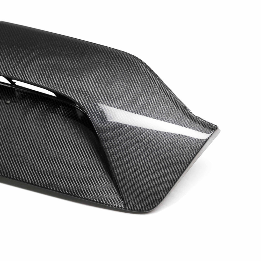 Seibon OEM-Style Carbon Fiber trunk garnish for 2018-2023 Kia Stinger - image 4