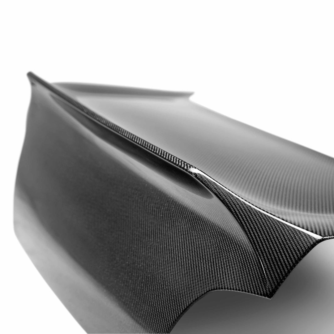 Seibon C-Style Carbon Fiber trunk lid for 2002-2005 Subaru Impreza/WRX - image 3