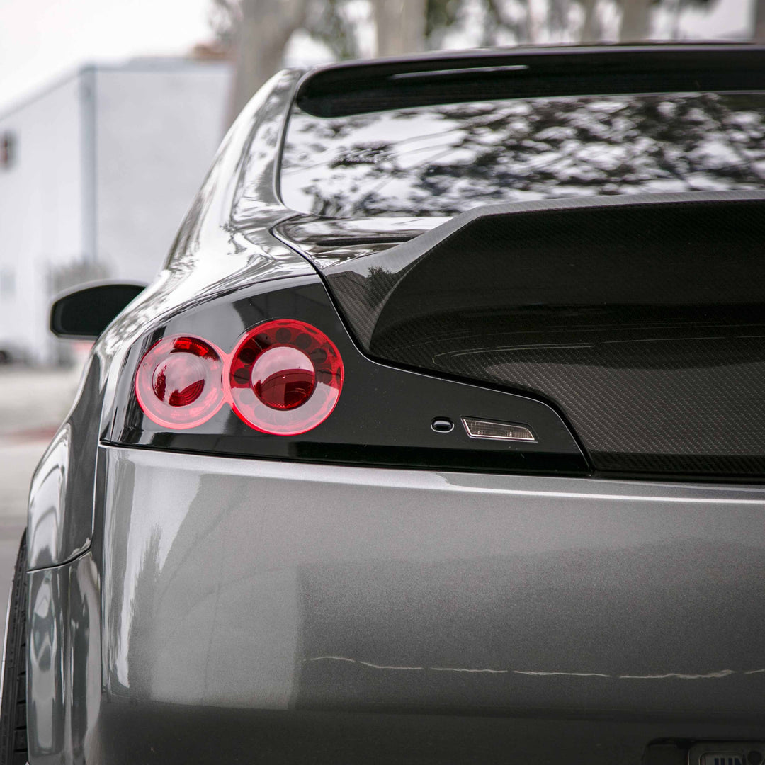 Seibon C-Style Carbon Fiber trunk lid for 2003-2007 Infiniti G35 Coupe - image 5