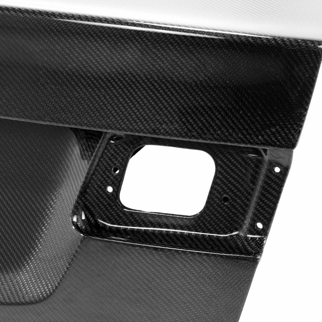 Seibon OEM-Style Carbon Fiber trunk lid for 2009-2014 Acura TSX - image 5