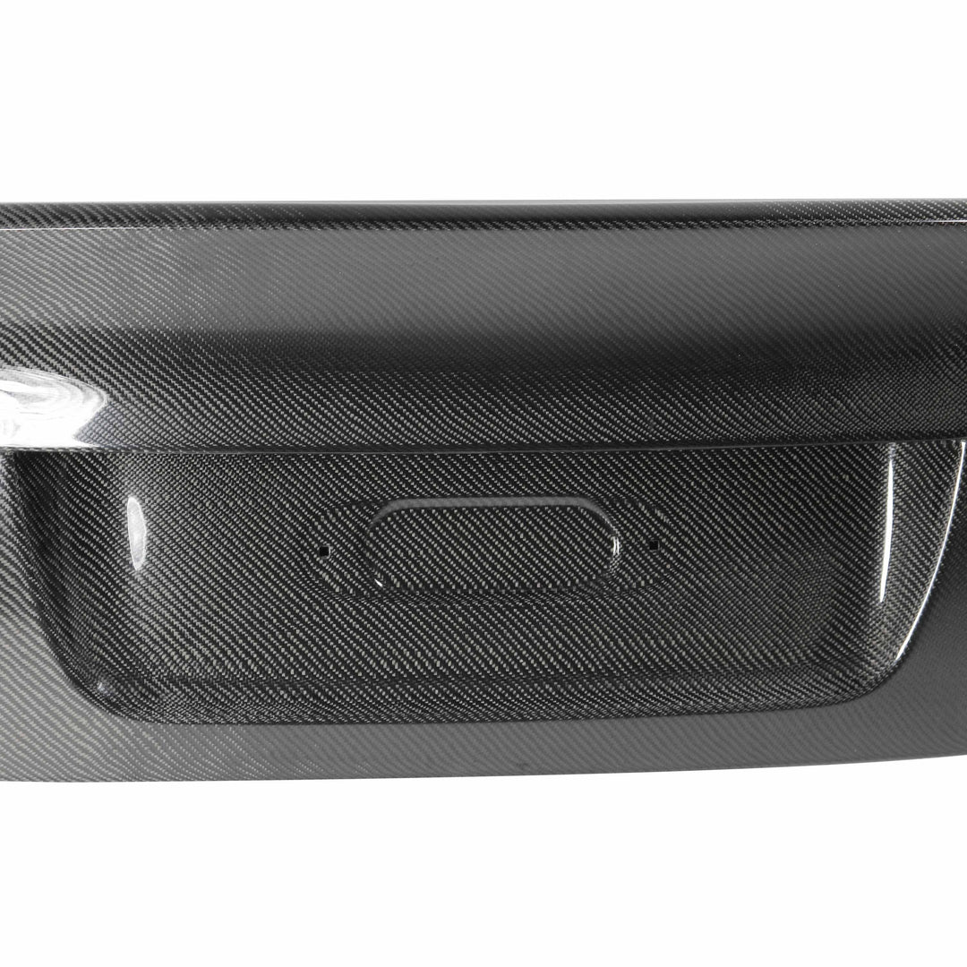Seibon CSL-Style Carbon Fiber trunk lid for 2009-2011 BMW E90 Sedan - image 4