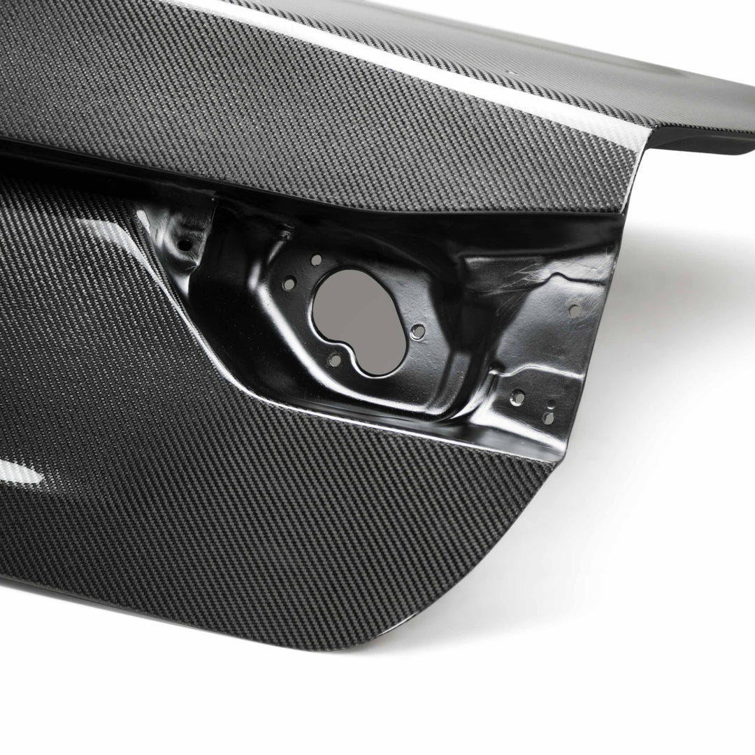 Seibon OEM-Style Carbon Fiber trunk lid for 2013-2020 Lexus GS200T/GS350/GS450/GSF - image 4