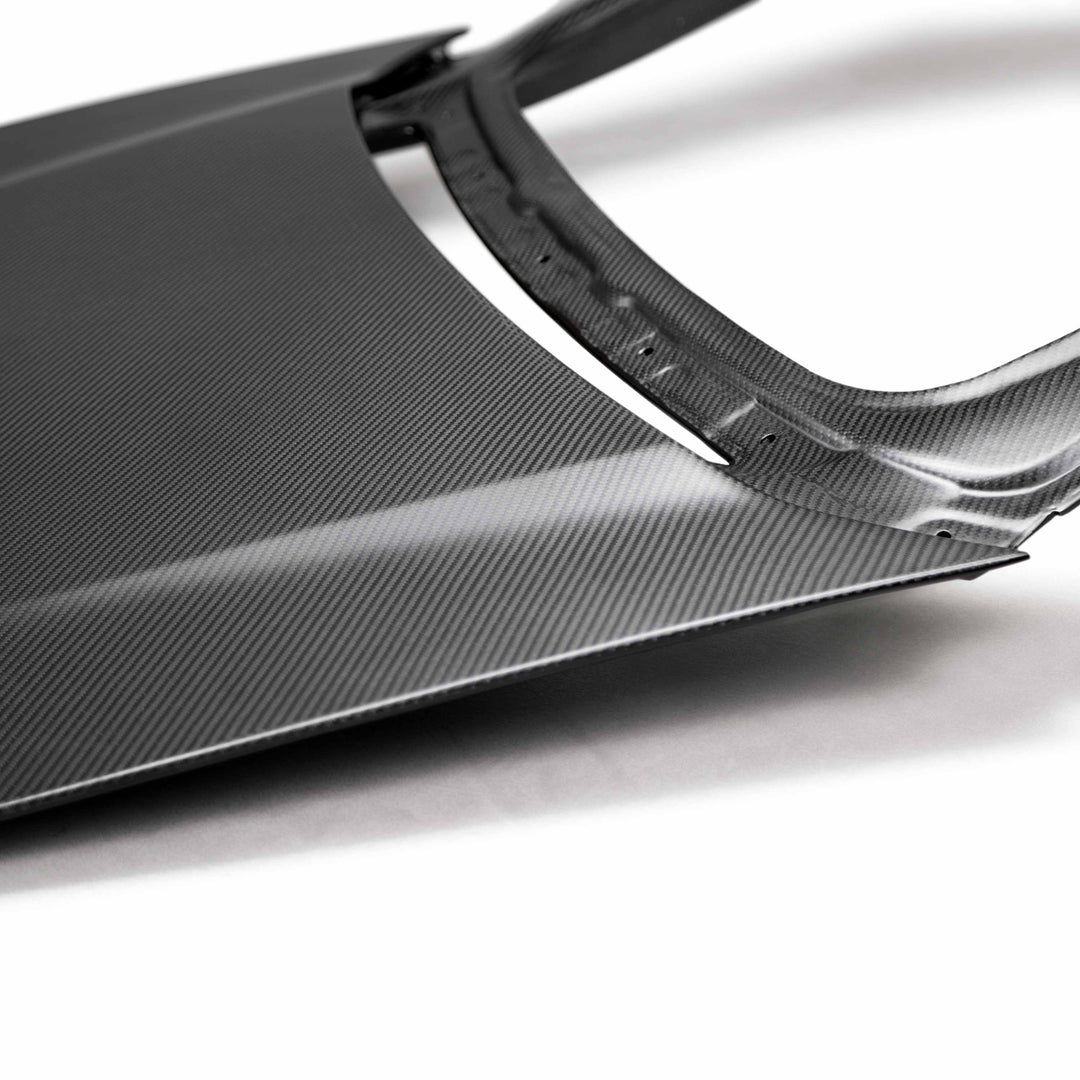 Seibon OEM-style dry carbon Fiber trunk lid for 2017-2022 Acura NSX - Matte - image 5
