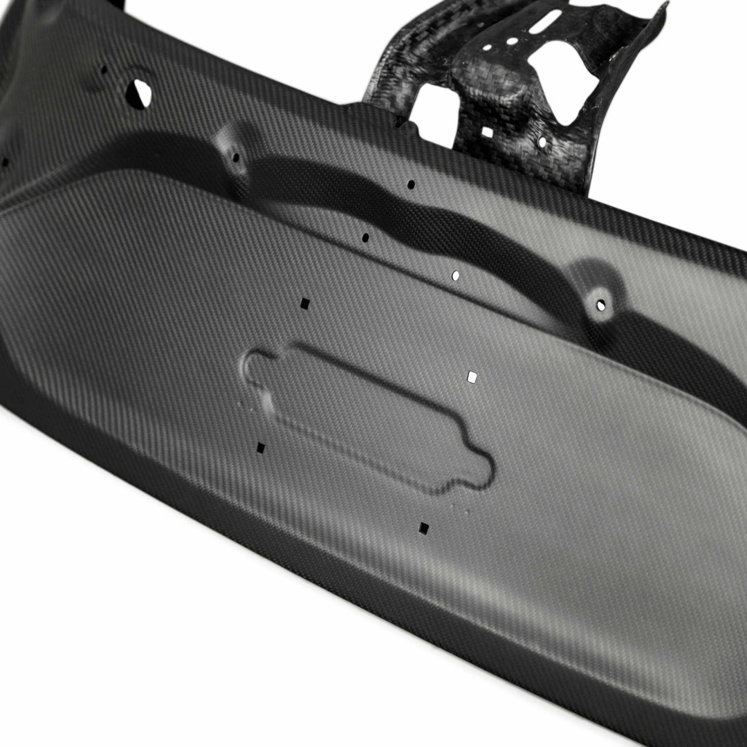 Seibon OEM-style dry carbon Fiber trunk lid for 2017-2021 Honda Civic Type R - Matte - image 3