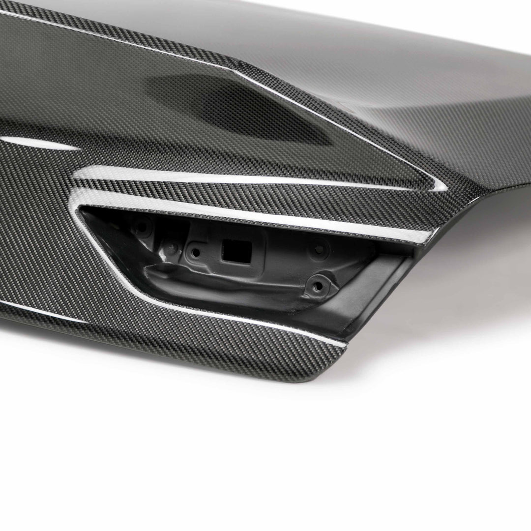 Seibon C-Style Carbon Fiber trunk lid for 2017-2022 Infiniti Q60 - image 2