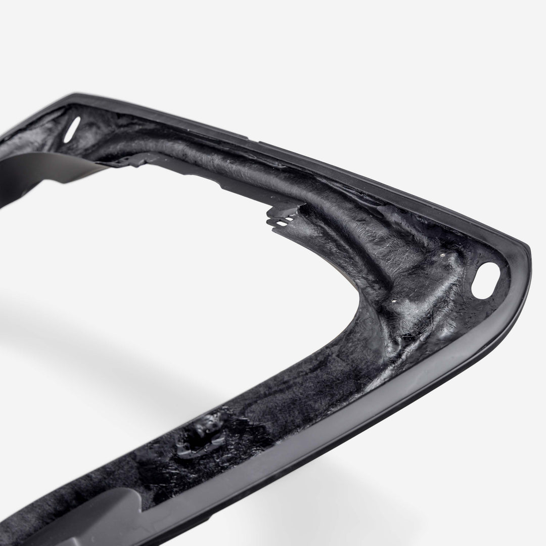 Seibon Carbon fiber trunk lid for 2020-2026 Toyota GR Supra - image 7